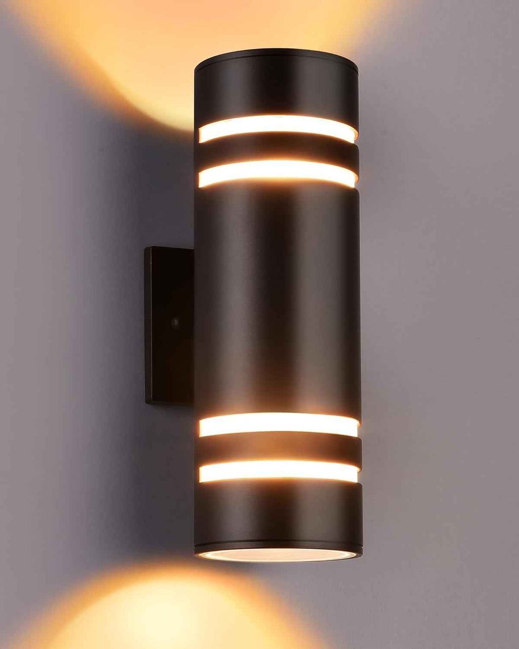 Housen Solutions Outdoor Light Fixture, IP65 Waterproof Exterior Lighting Fixtures, Oil Rubbed Bronze Aluminum Porch Lights for House Garge