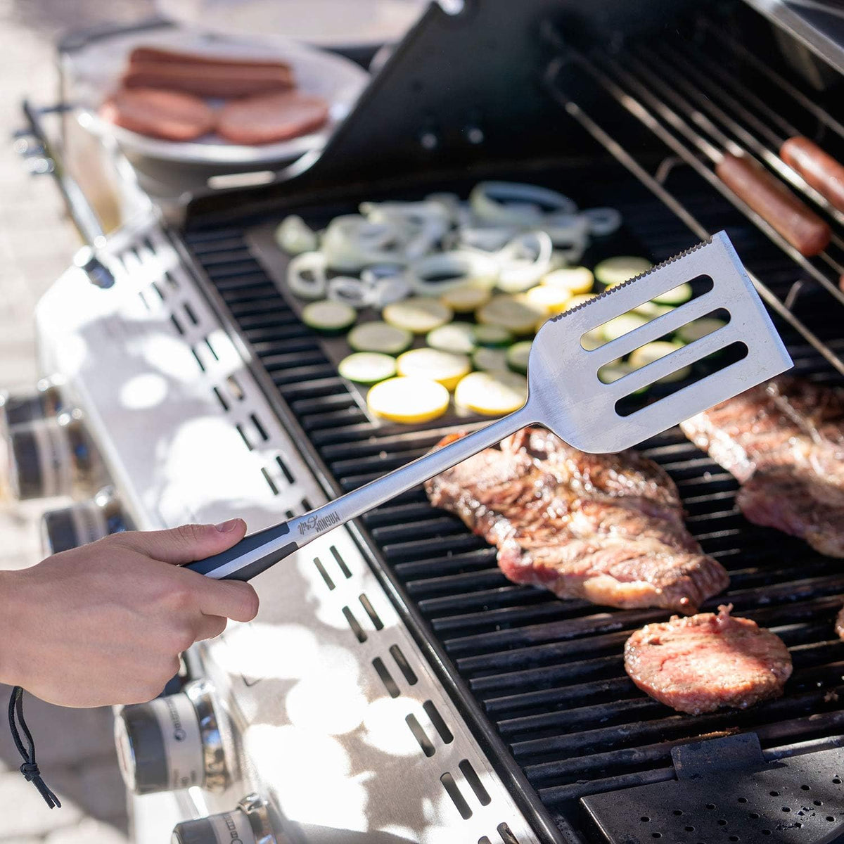 BBQ Tools | 18" Tongs & Spatula | Grill Mat | 2 Magnetic Hooks | Heavy-Duty Metal Tongs and Spatula, 2 Strong Magnetic Hooks for Grill-Side Hanging, Reusable BBQ Grill Mat