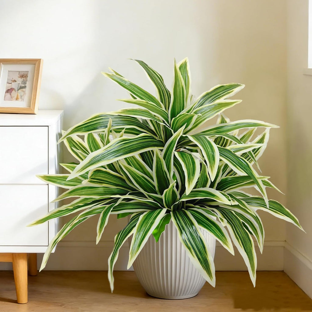 Fake Ferns, Faux Outdoor Plants UV Resistant,3D Real Touch Fake Plants Total 80 Blades,Weatherproof Artificial Plants Outdoor Indoor for Garden Porch Home Office Decor