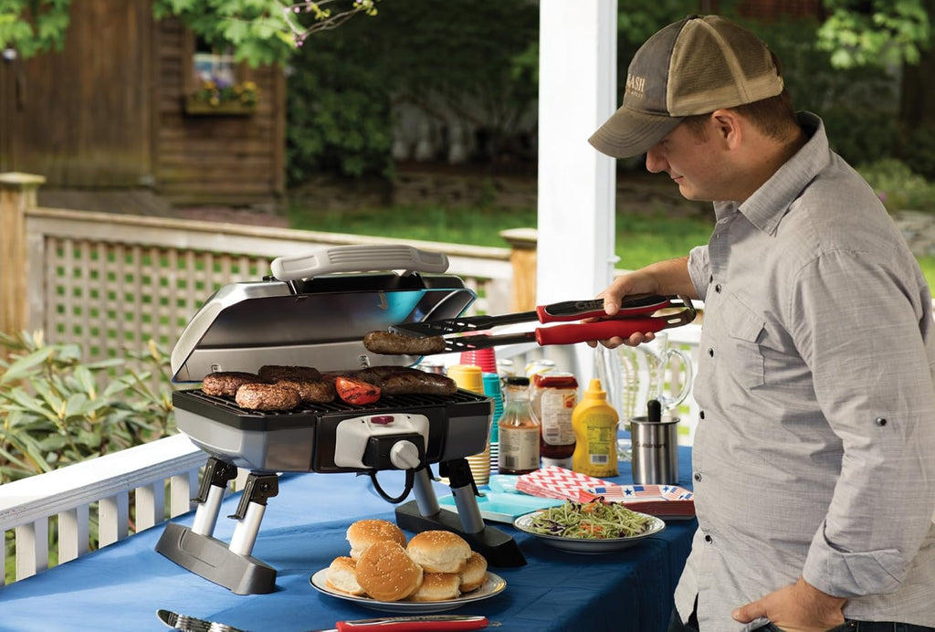 Cuisinart 3‑Piece Stainless Steel BBQ Grilling Tool Set with Grill Glove – Outdoor Grill Accessories, Perfect Grilling Gift for Men, Dads & Grill Masters, CGS-134BL