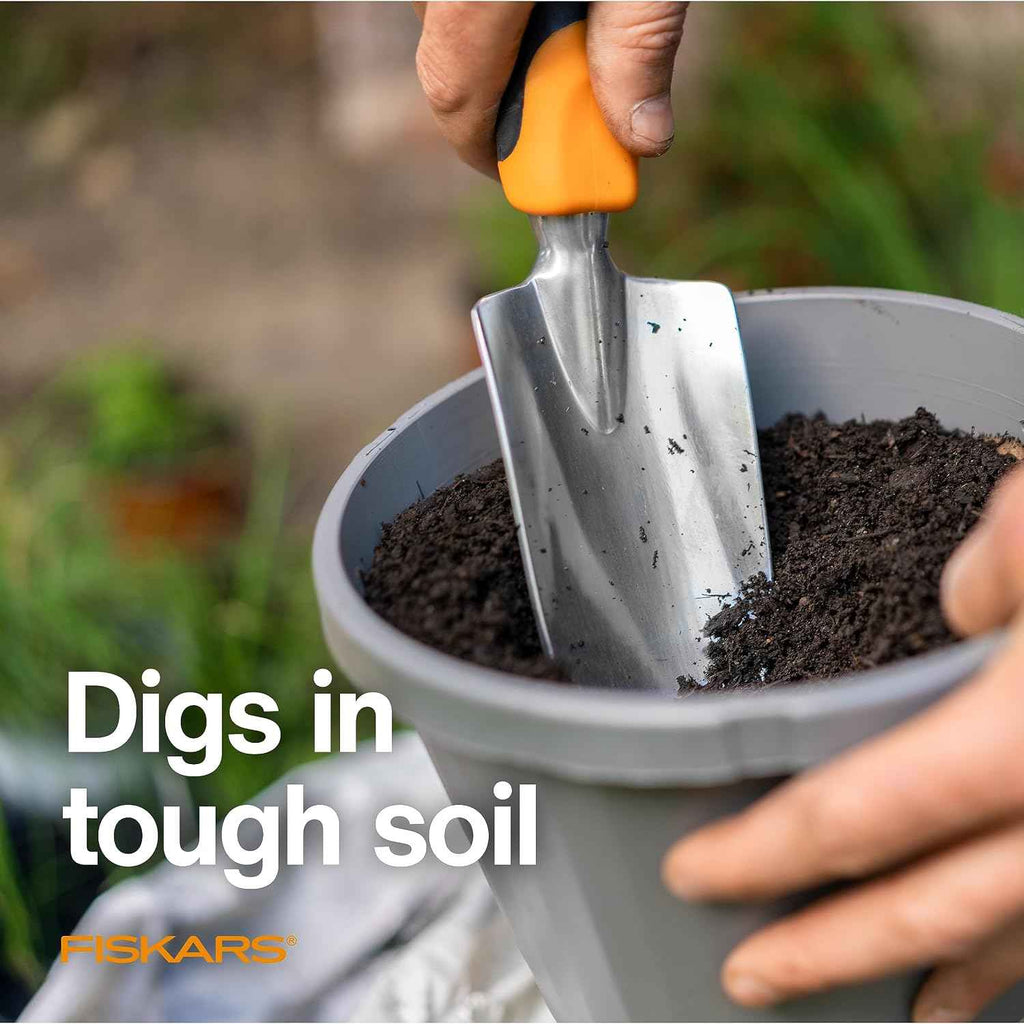 Fiskars Ergo Garden Trowel, Hand Tool for Digging & Planting, 6-Pack | Heavy-Duty Cast Aluminum Rust Resistant Head, Ergonomic Comfort Grip Handle, Hang Hole for Easy Storage, Yard Beds and Pots