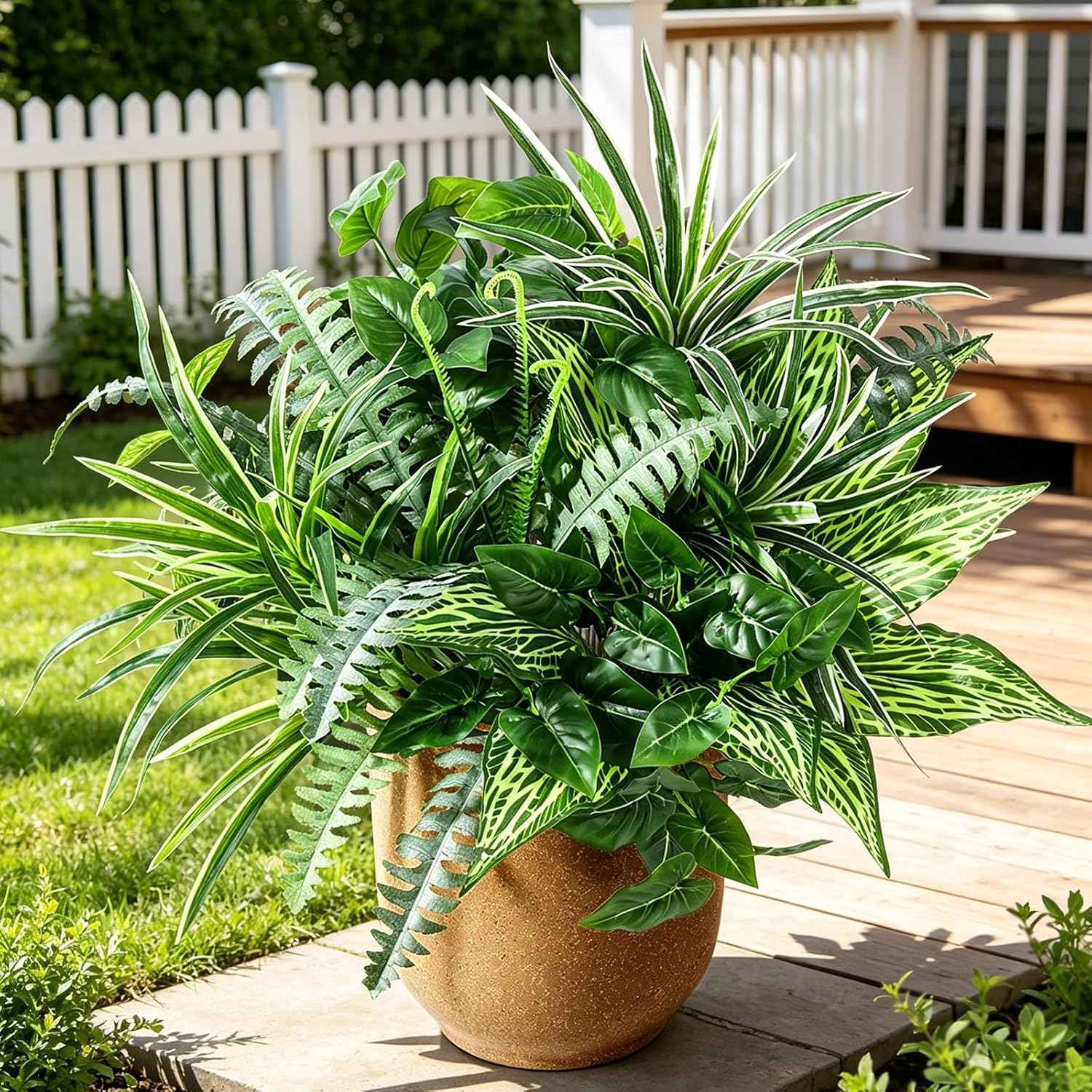 Pertivery 10 Bundles Artificial Plants, UV Resistant Outside Faux Plants Bushes, Large Fake Realistic Plastic Leaves and Stems, for Outdoor Garden, Patio, Yard,Porch Decor (Green)