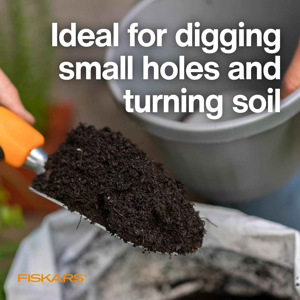 Fiskars Ergo Garden Trowel, Heavy Duty Hand Tool for Digging and Planting | Heavy-Duty Cast Aluminum Rust Resistant Head, Ergonomic Comfort Grip Handle, Hang Hole for Easy Storage, Yard Beds and Pots