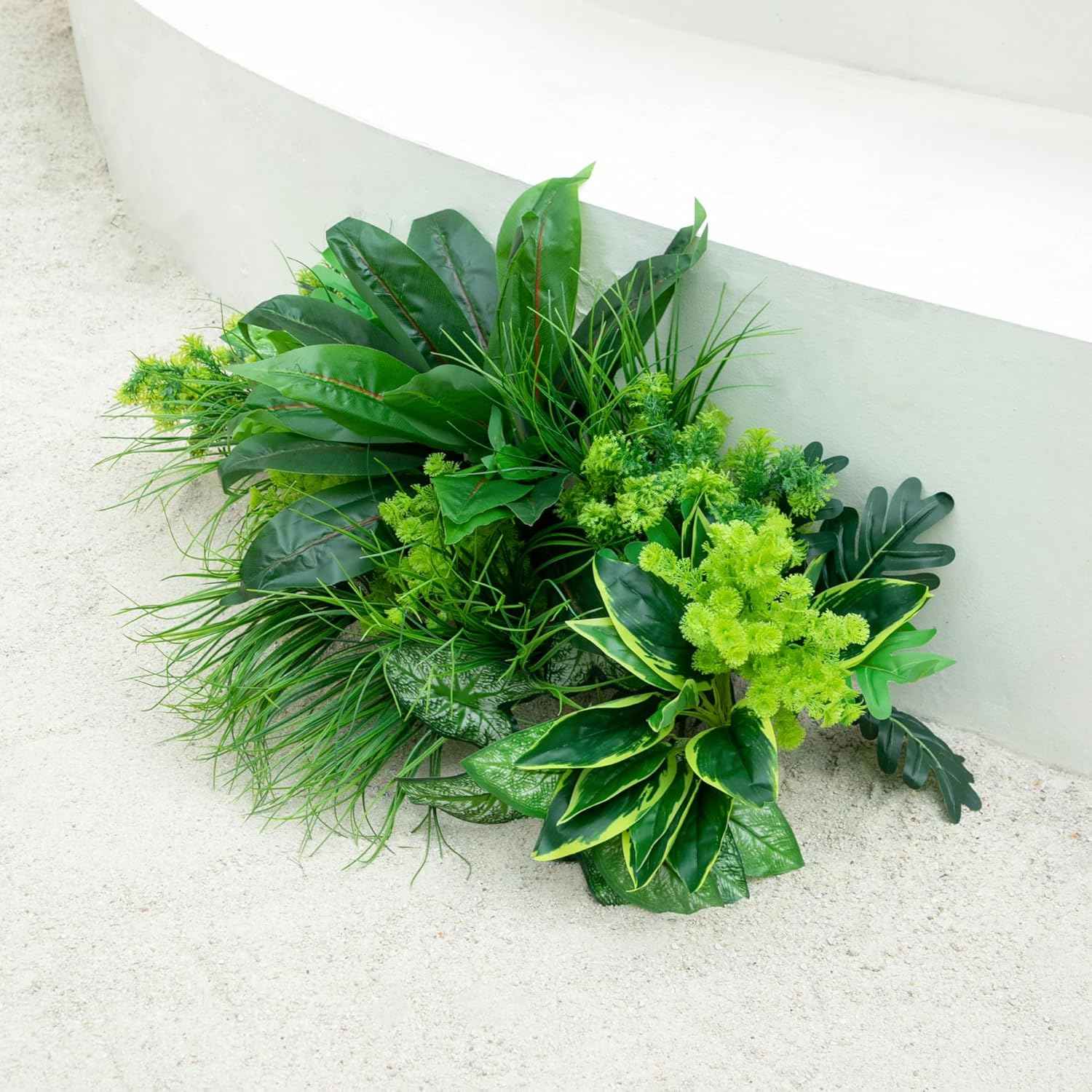 Yuyueflow 20Pcs Outdoor UV-Resistant Artificial Plants, Realistic Green Boxwood Shrubs, Faux Plastic Greenery, Suitable for Outdoor Hanging Gardens, Porches, Window Boxes, Wedding, and Farmhouse Decor