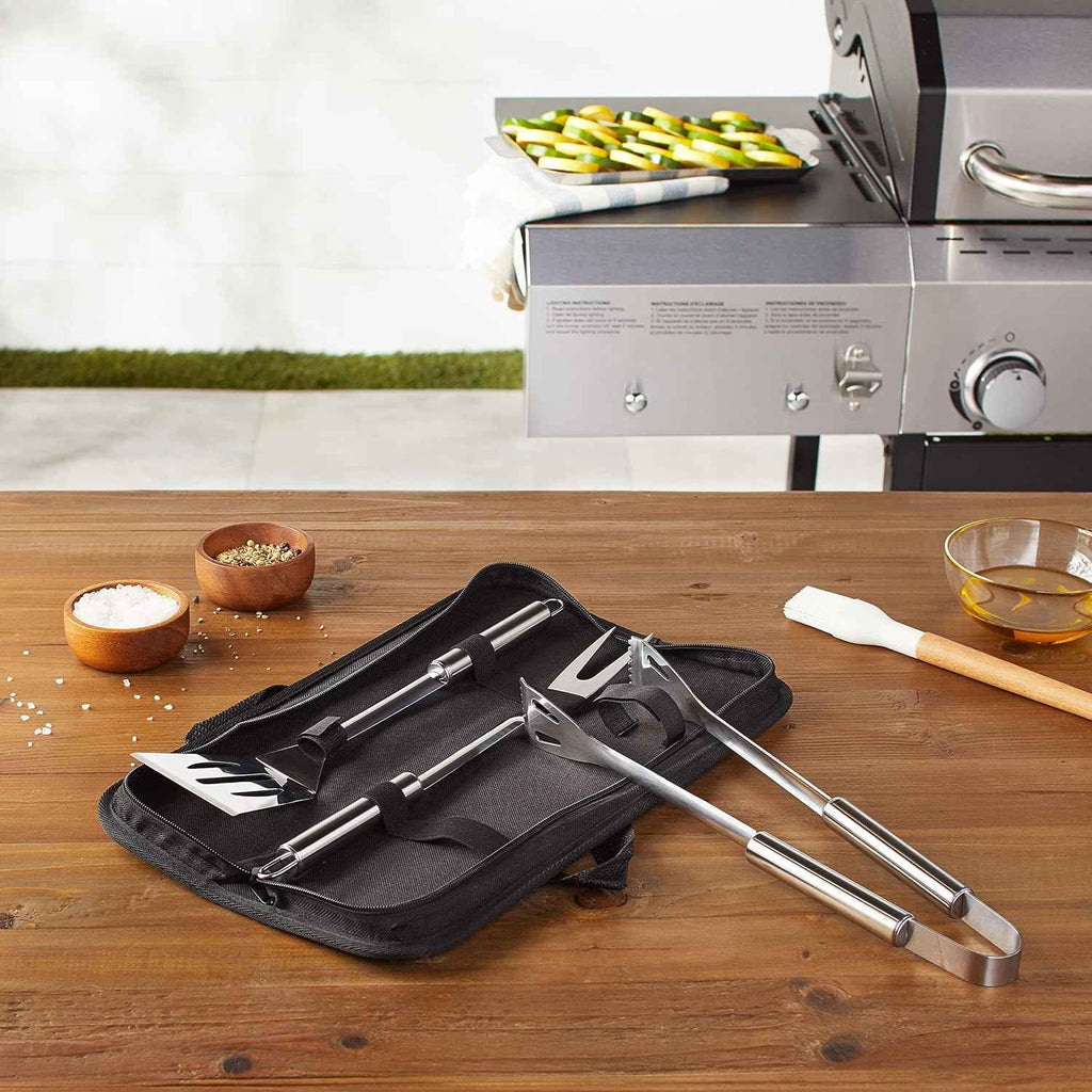 Amazon Basics 4-Piece Stainless Steel BBQ Grilling Tool Set with Carry Bag, Rust-Resistant, Dishwasher Safe