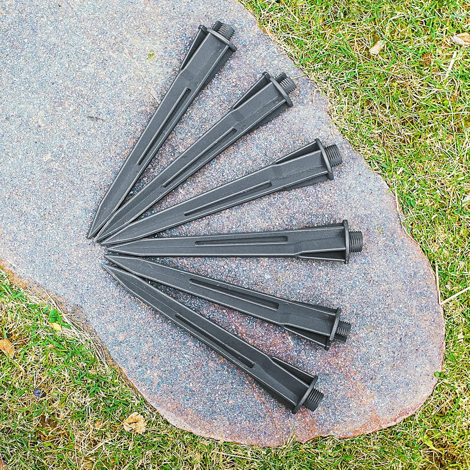 VENUS MANUFACTURING 6pcs 8.75” Landscape Lighting Metal Stakes 3/4 NPSM (0.77'' Thread Diameters) Path Light Replacement Ground Spikes Fit Malibu Outdoor Pathway Light & Spotlight/Floodlight Lights