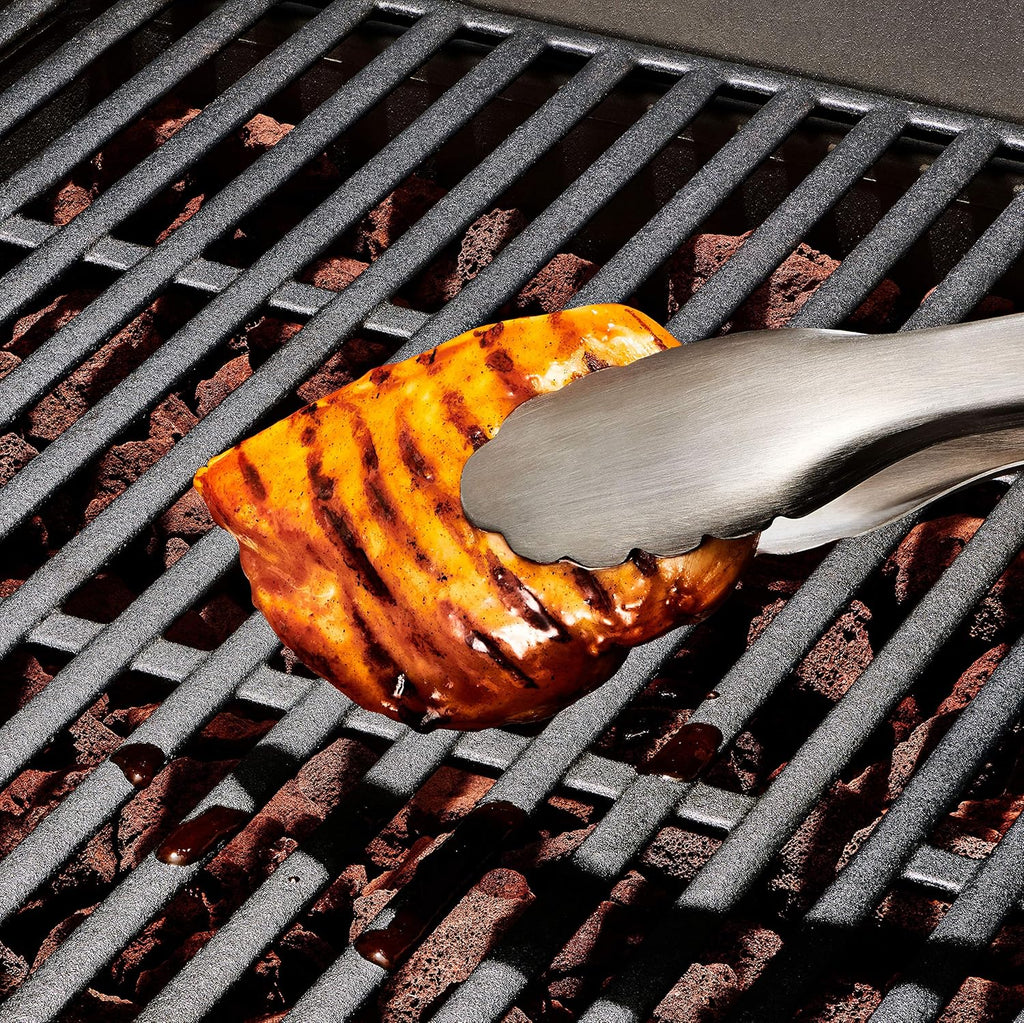OXO Outdoor Grilling Turner and Tongs Set | Grilling Spatula and Tongs, Beveled Head Slides Under Food, Non-Slip Grip, Hanging Ring, Ideal for Grilling & BBQ